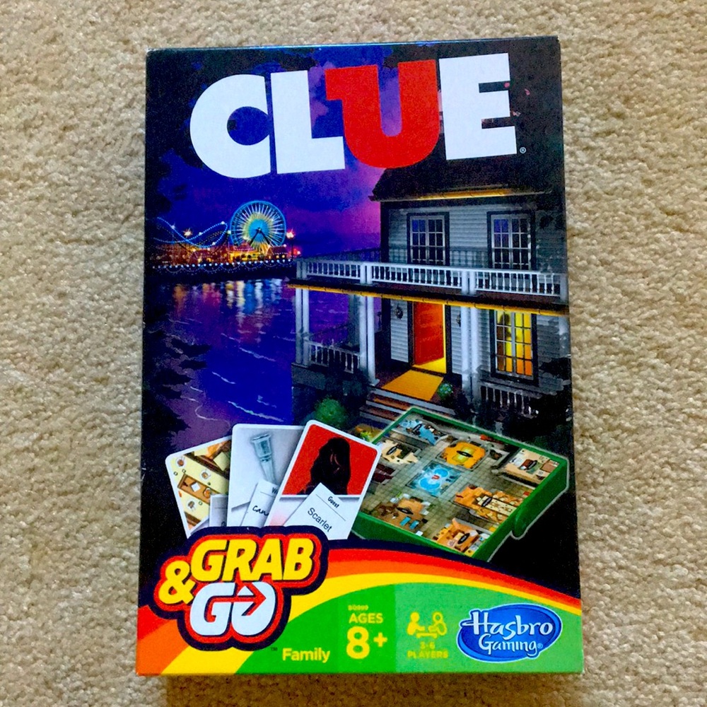 CLUE Grab & Go Travel Board Game